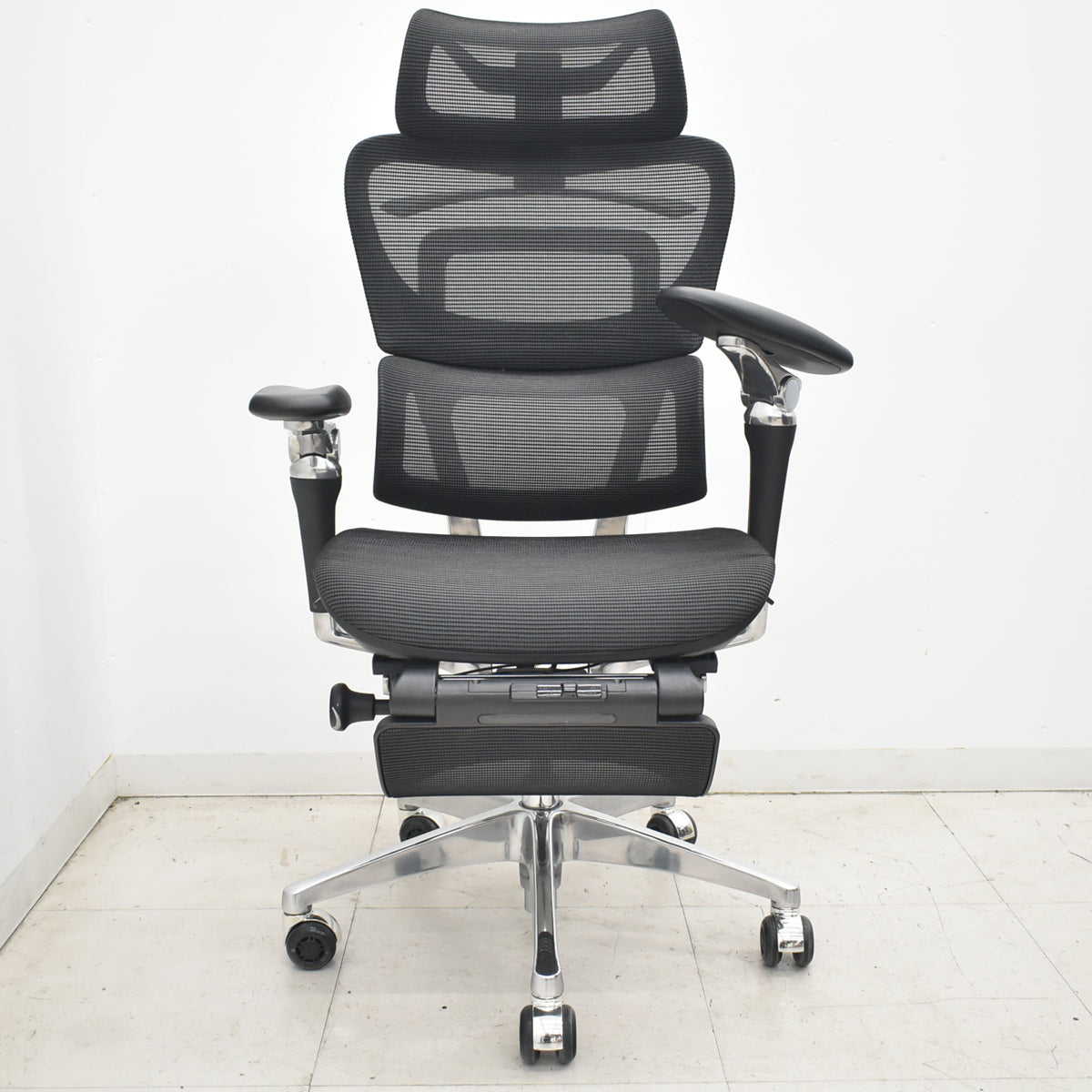 【中古】株式会社COFO（FOS）COFO Chair Premium 2　３Ｄヘッドレスト　６Ｄアームレスト可動肘　フットレスト　インラインスケート用ホイール（ポリウレタン）2026042007【中古オフィス家具】