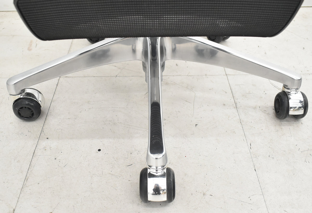 【中古】株式会社COFO（FOS）COFO Chair Premium 2　３Ｄヘッドレスト　６Ｄアームレスト可動肘　フットレスト　インラインスケート用ホイール（ポリウレタン）2026042007【中古オフィス家具】