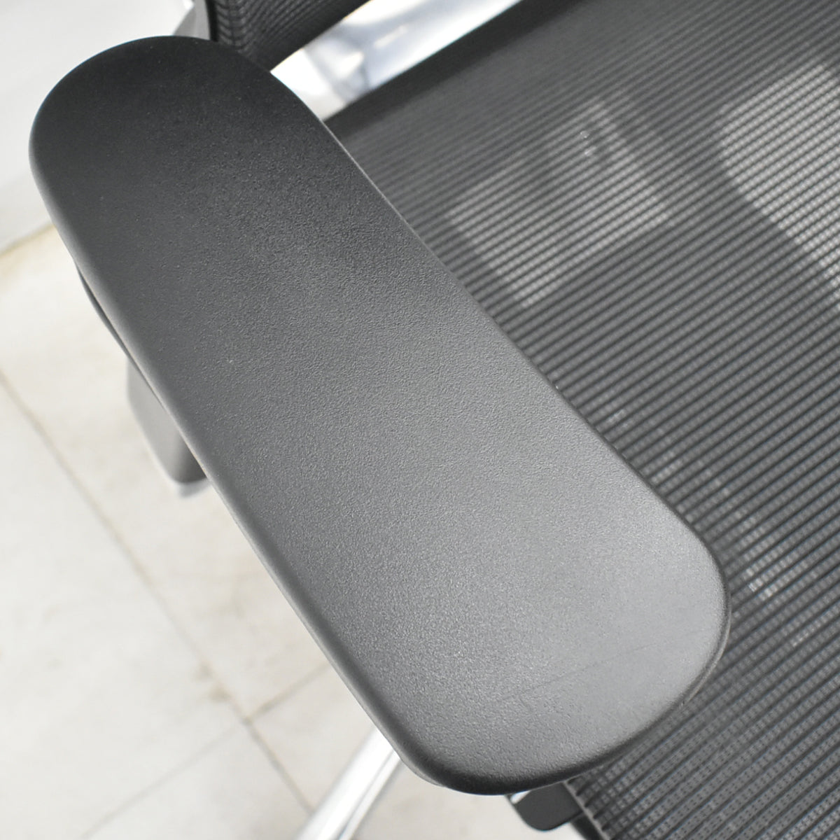 【中古】株式会社COFO（FOS）COFO Chair Premium 1　３Ｄヘッドレスト　３Ｄアームレスト　フットレスト　ウレタンキャスター　ポリッシュ　2026042101【中古オフィス家具】