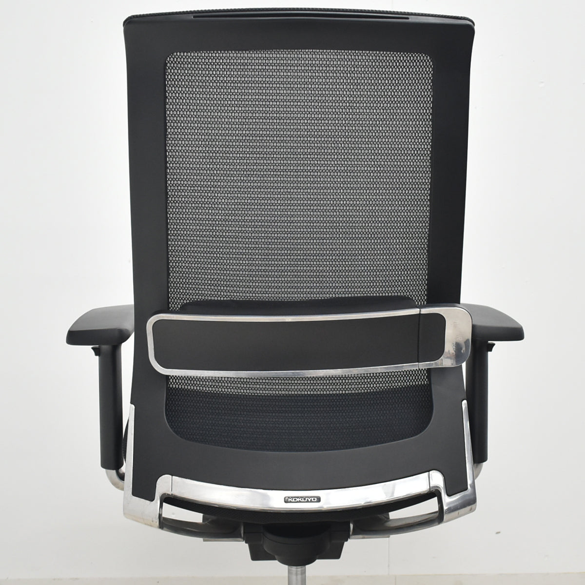 【中古】コクヨ　エアフォート　可動肘　エアランバーサポート　ポリッシュ　ブラック　2026042206【中古オフィス家具】