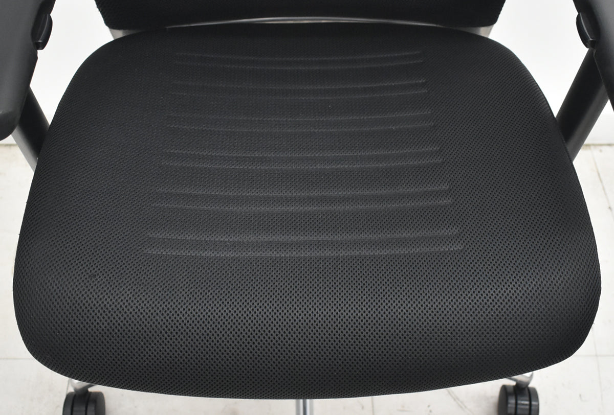 【中古】コクヨ　エアフォート　可動肘　エアランバーサポート　ポリッシュ　ブラック　2026042207【中古オフィス家具】