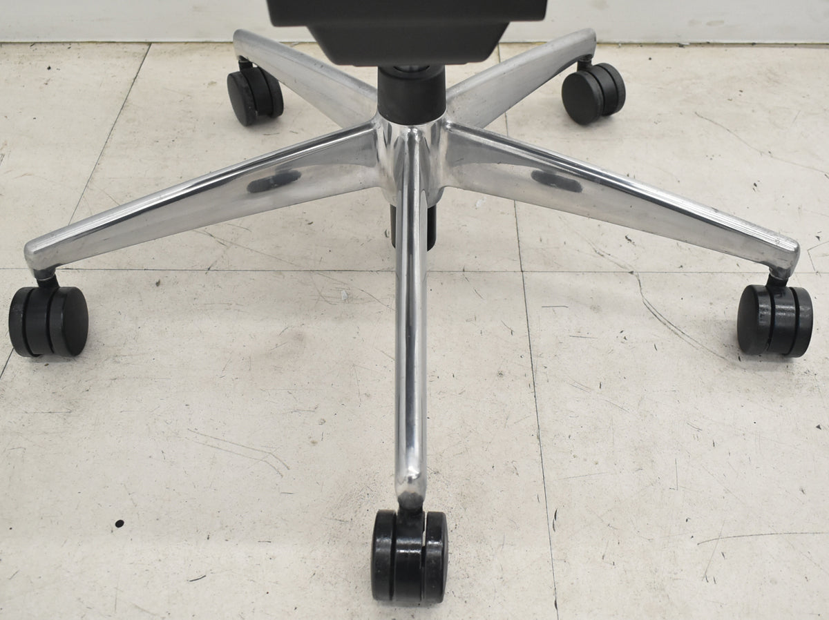 【中古】コクヨ　エアフォート　可動肘　エアランバーサポート　ポリッシュ　ブラック　2026042207【中古オフィス家具】