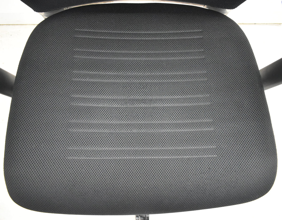 【中古】コクヨ　エアフォート　ヘッドレスト　可動肘　エアランバーサポート　ポリッシュ　ブラック　2026042301【中古オフィス家具】