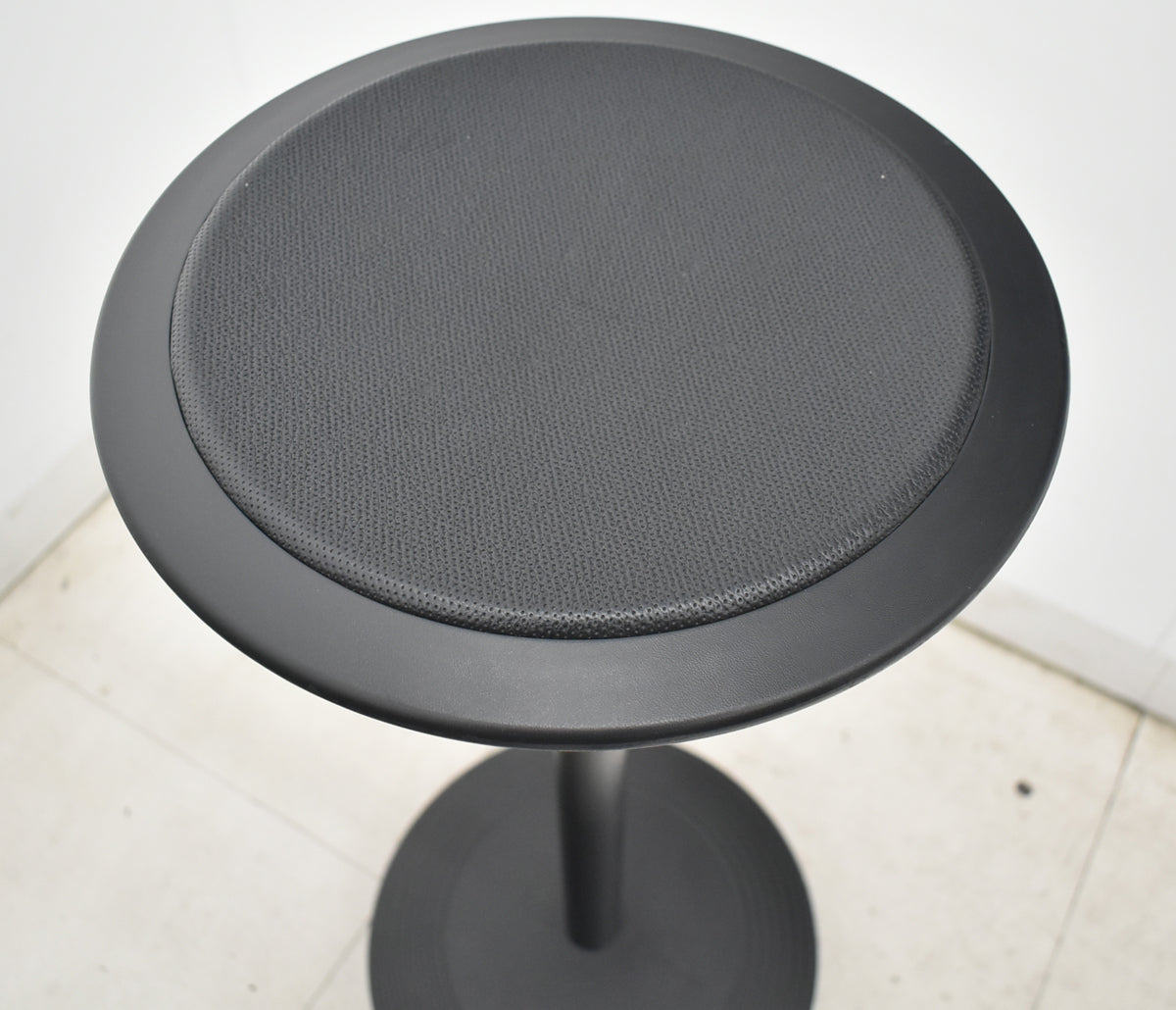 【中古】ウィルクハーン Wilkhahn　Stitz　スティッツ　ハンチングレザー（本革）ブラック　2026042302【中古オフィス家具】