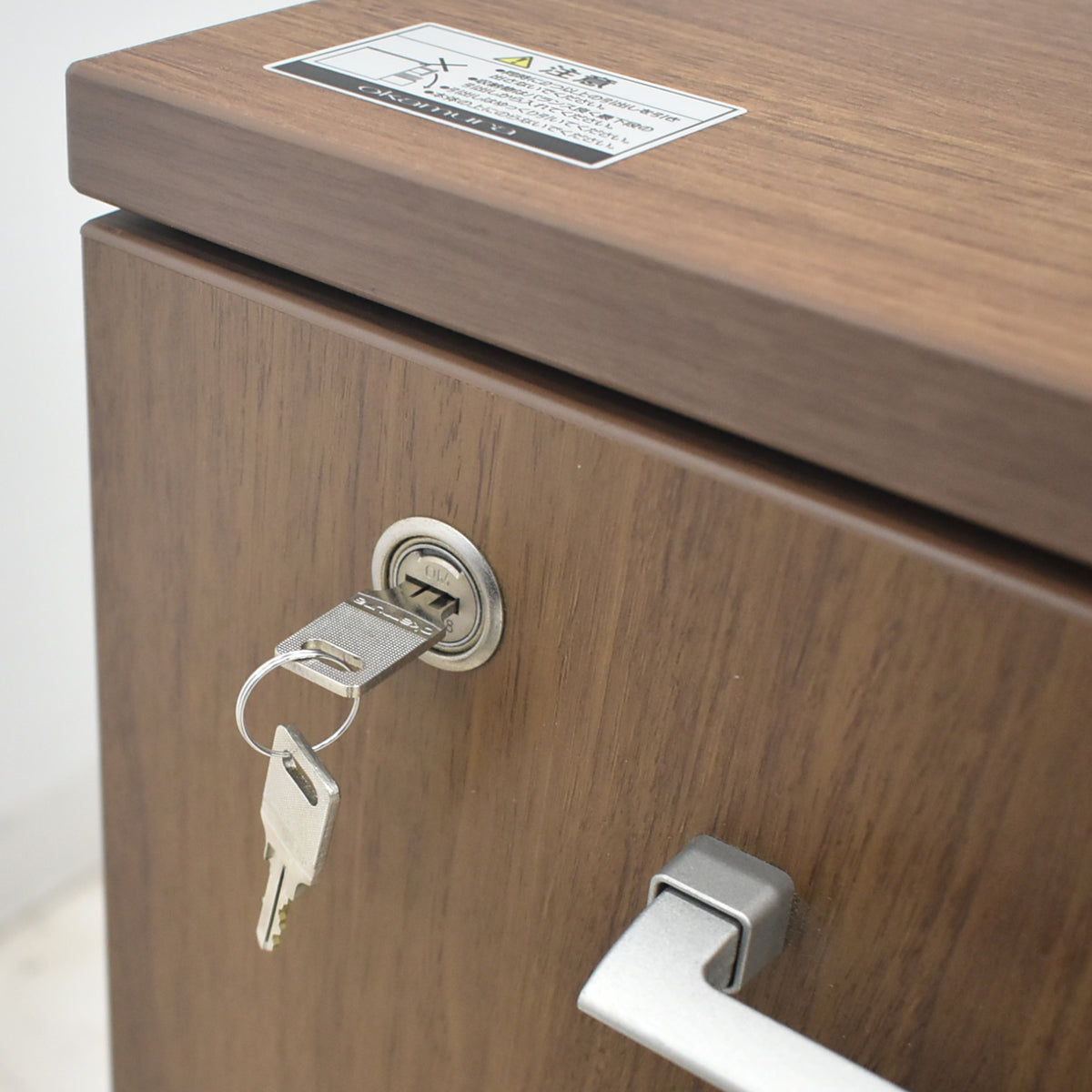 【中古】オカムラ　EX-F300　２段ワゴン　ソフトクロージング機能　幅435　2026042702【中古オフィス家具】