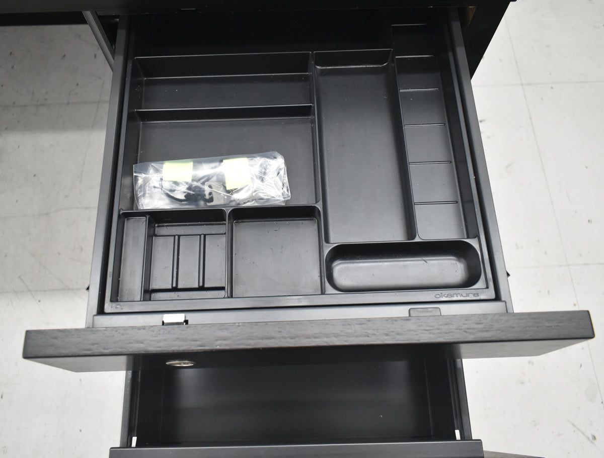 【中古】オカムラ　EX-37　役員用両袖デスク　幅1800　2026043001【中古オフィス家具】