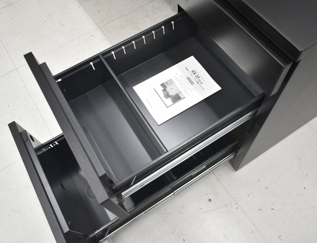 【中古】オカムラ　EX-37　役員用両袖デスク　幅1800　2026043001【中古オフィス家具】