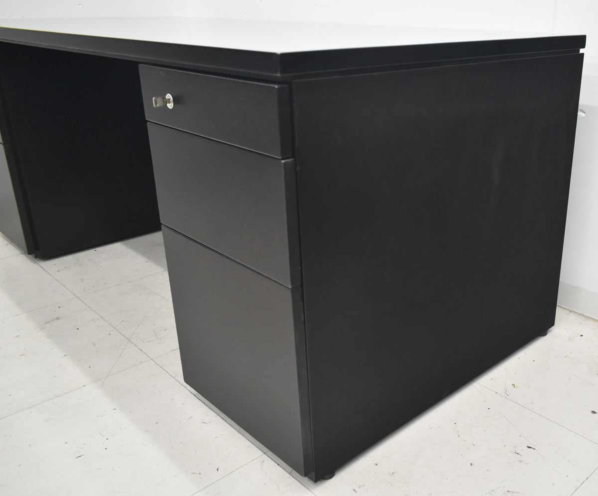 【中古】オカムラ　EX-37　役員用両袖デスク　幅1800　2026043002【中古オフィス家具】