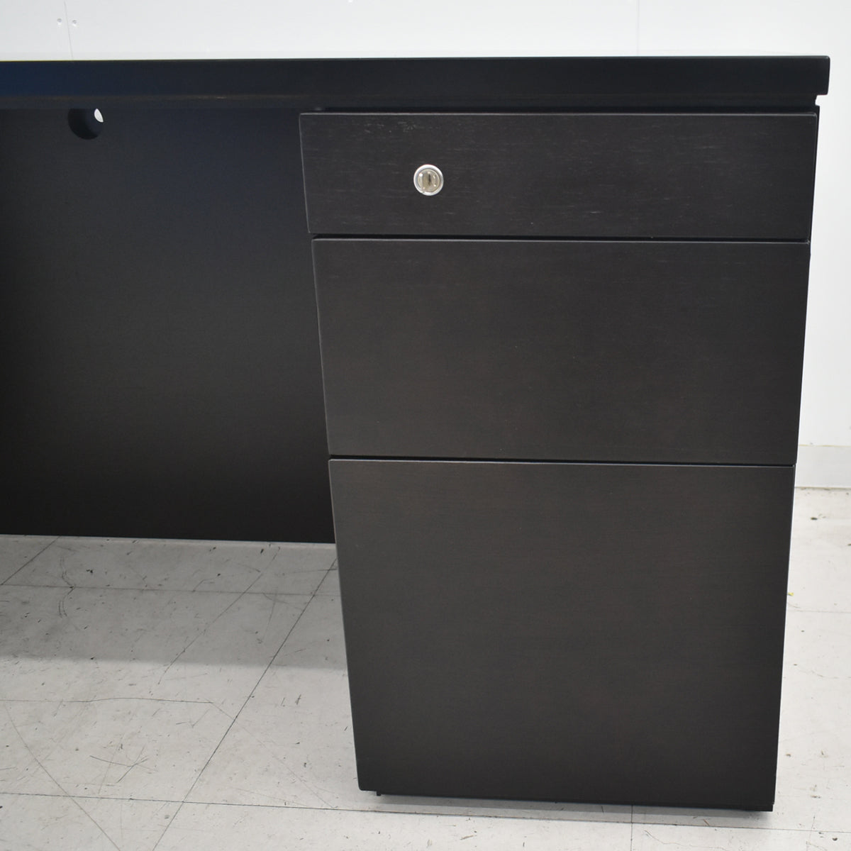 【中古】オカムラ　EX-37　役員用両袖デスク　幅1800　2026043002【中古オフィス家具】