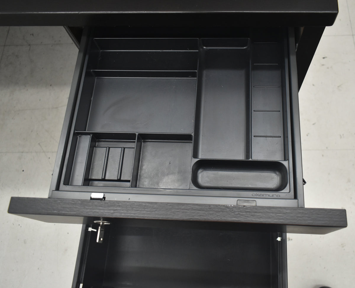 【中古】オカムラ　EX-37　役員用両袖デスク　幅1800　2026050101【中古オフィス家具】