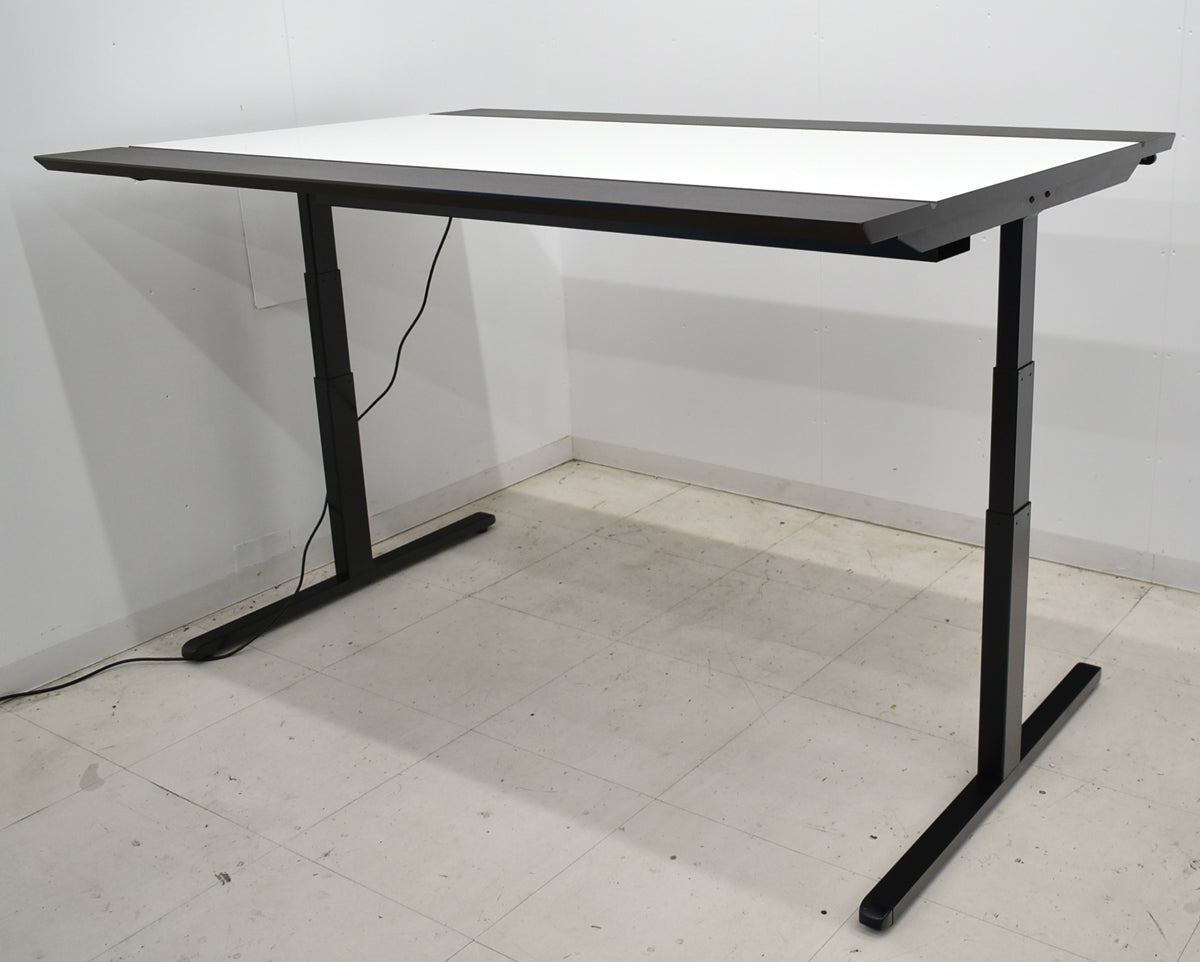 【中古】株式会社オリバー　電動昇降ホワイトボードテーブル　幅1800　2026050701【中古オフィス家具】