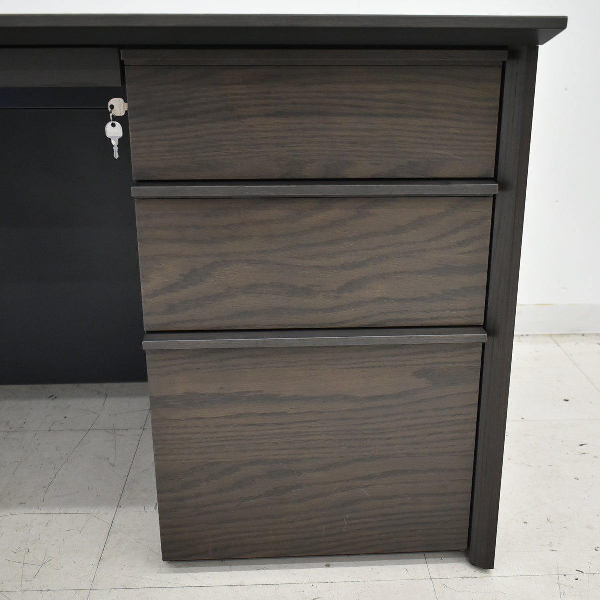 【中古】イトーキ　プレジールシリーズ　役員用両袖デスク　幅1800　2026050704【中古オフィス家具】