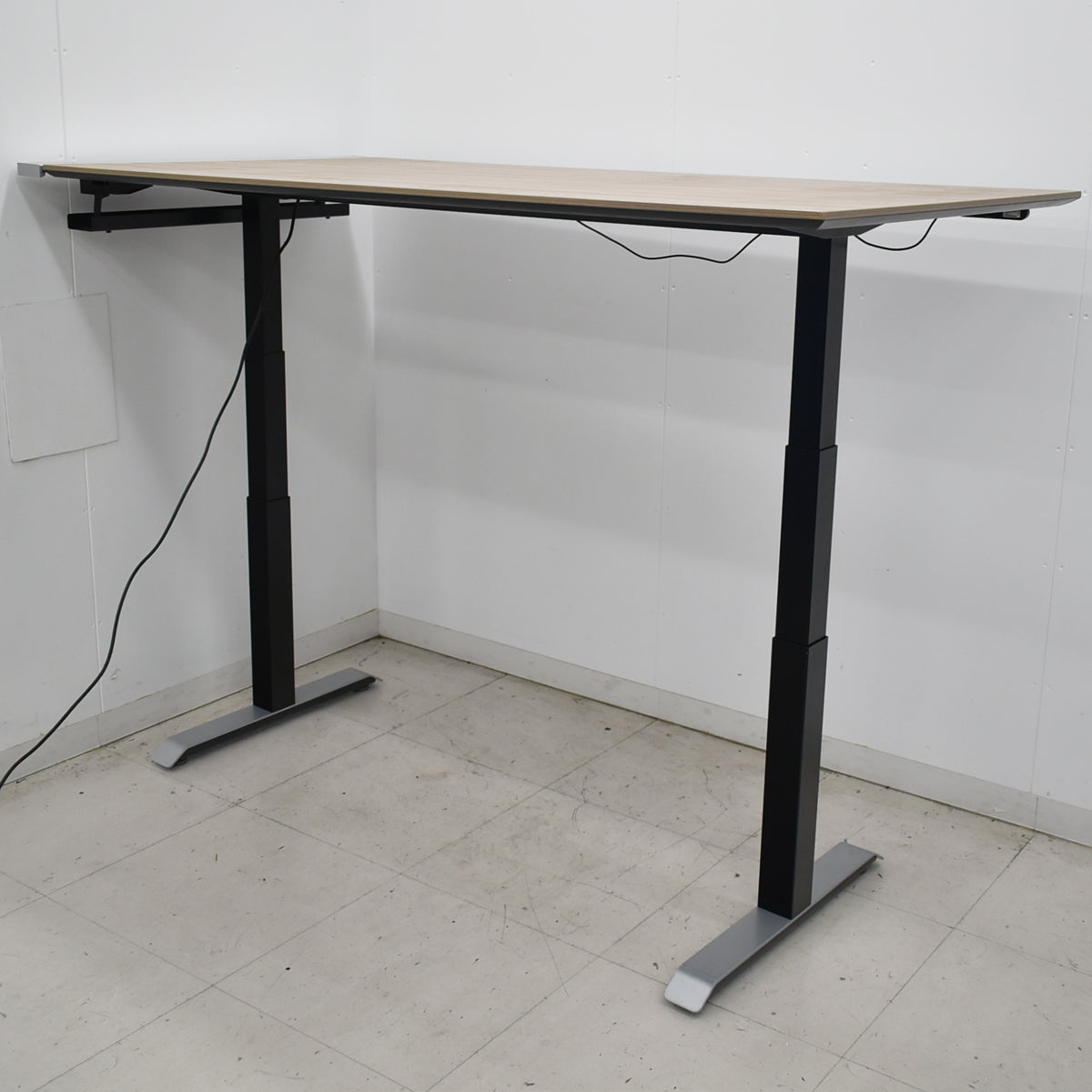 【中古】コクヨ　シークエンス　電動昇降会議テーブル　幅1800　2026050902【中古オフィス家具】