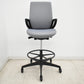 【中古】コクヨ　ピコラ　ハイチェア（ハイタイプ）ハイバック　固定肘　ゴム単輪キャスター　足掛け付　2024年製　グレー　2026051103【中古オフィス家具】