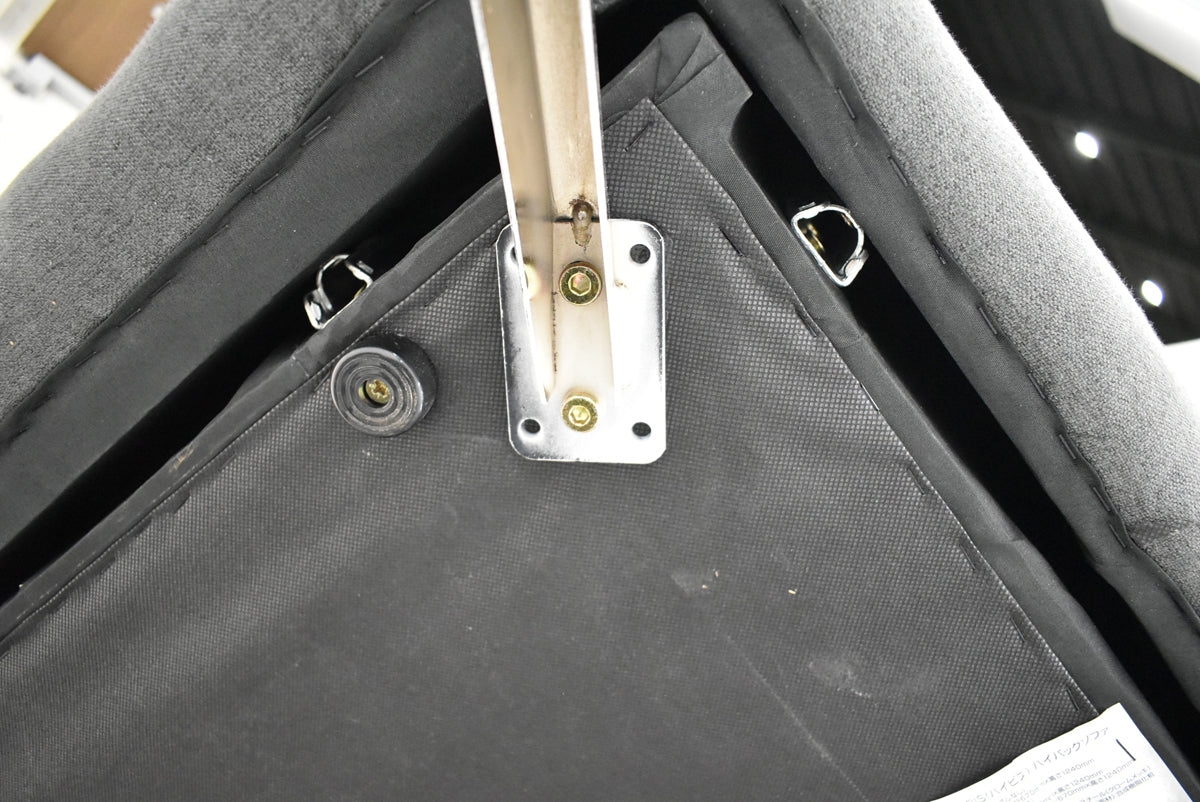 【中古】[持ち帰り限定品]ハイビス　ハイバックソファ　一人用ブースソファ　テーブル付　ダークグレー　幅920　2026051104【中古オフィス家具】