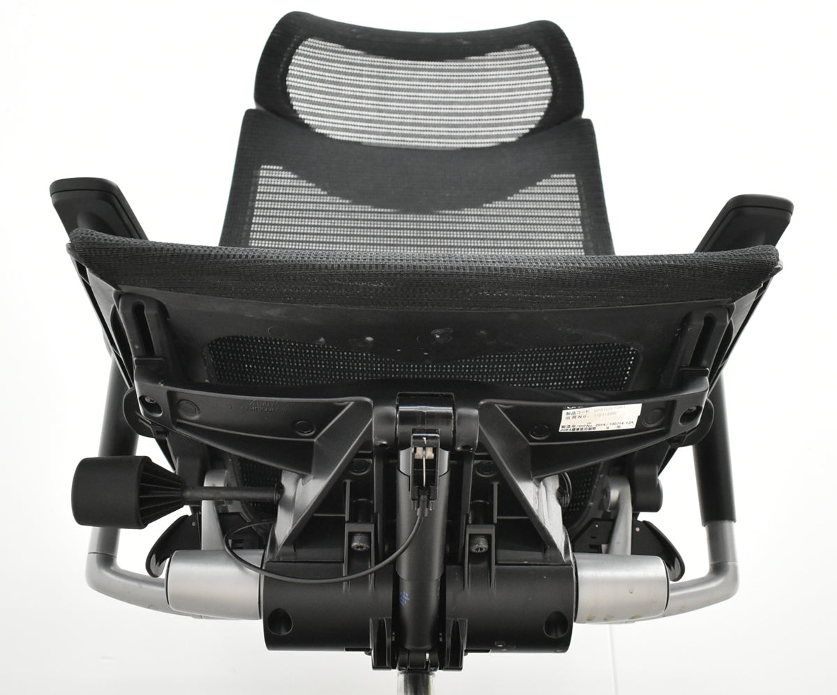 【中古】オカムラ　バロン　エクストラハイバック　可動肘　固定ヘッドレスト　シルバー脚　ブラック　2026051304【中古オフィス家具】