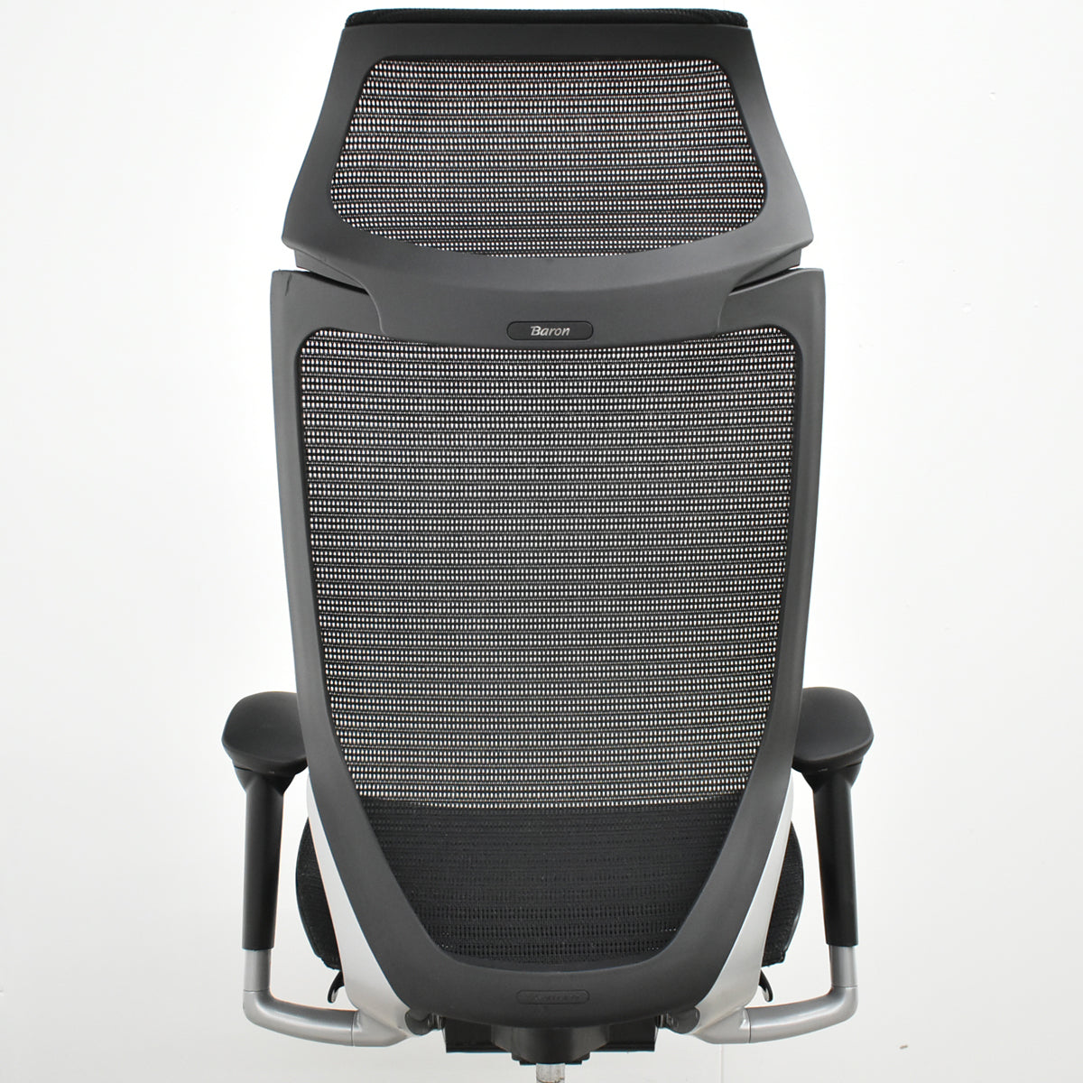 【中古】オカムラ　バロン　エクストラハイバック　可動肘　固定ヘッドレスト　シルバー脚　ブラック　2026051304【中古オフィス家具】