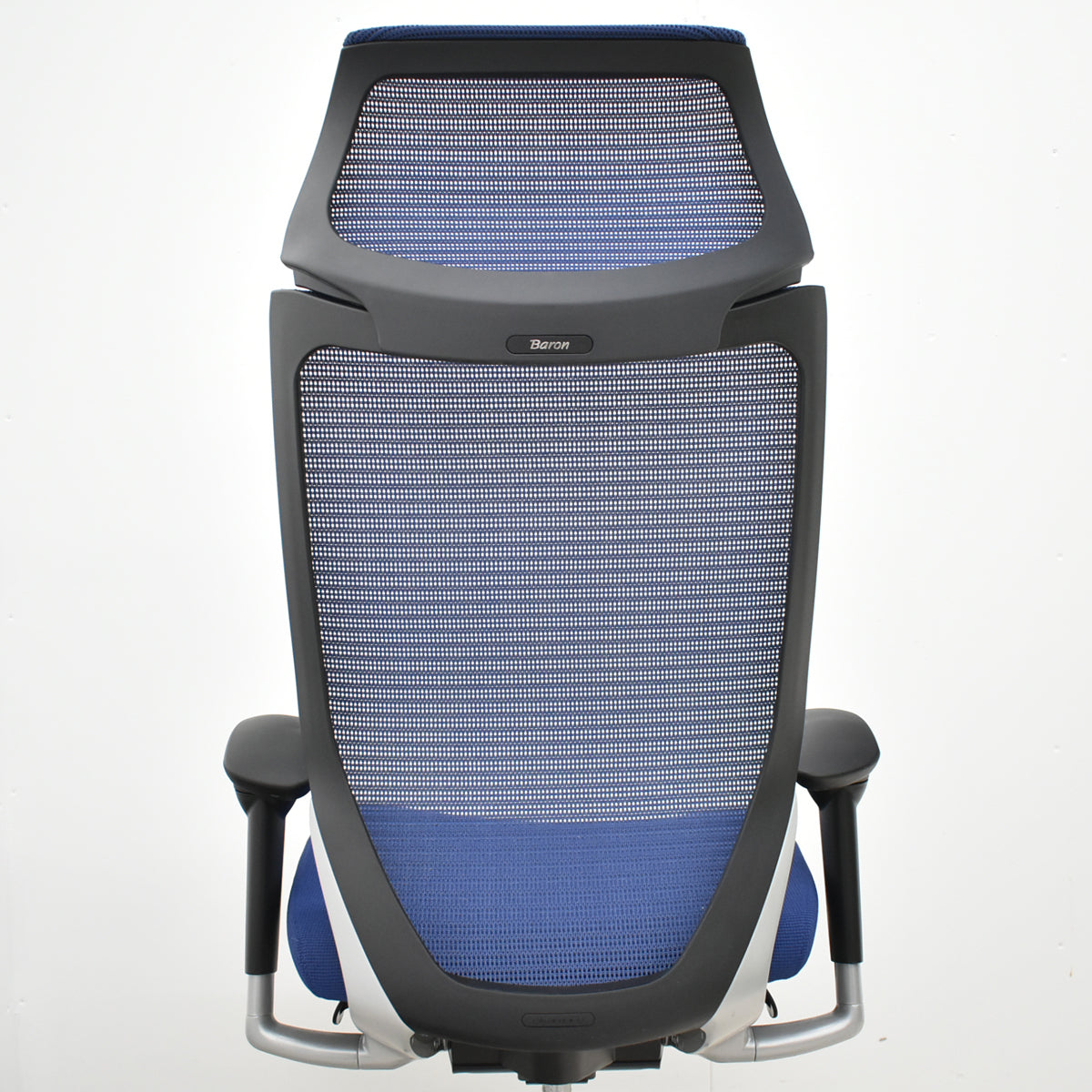 【中古】オカムラ　バロン　エクストラハイバック　可動肘　固定ヘッドレスト　シルバー脚　ミディアムブルー　2026051401【中古オフィス家具】