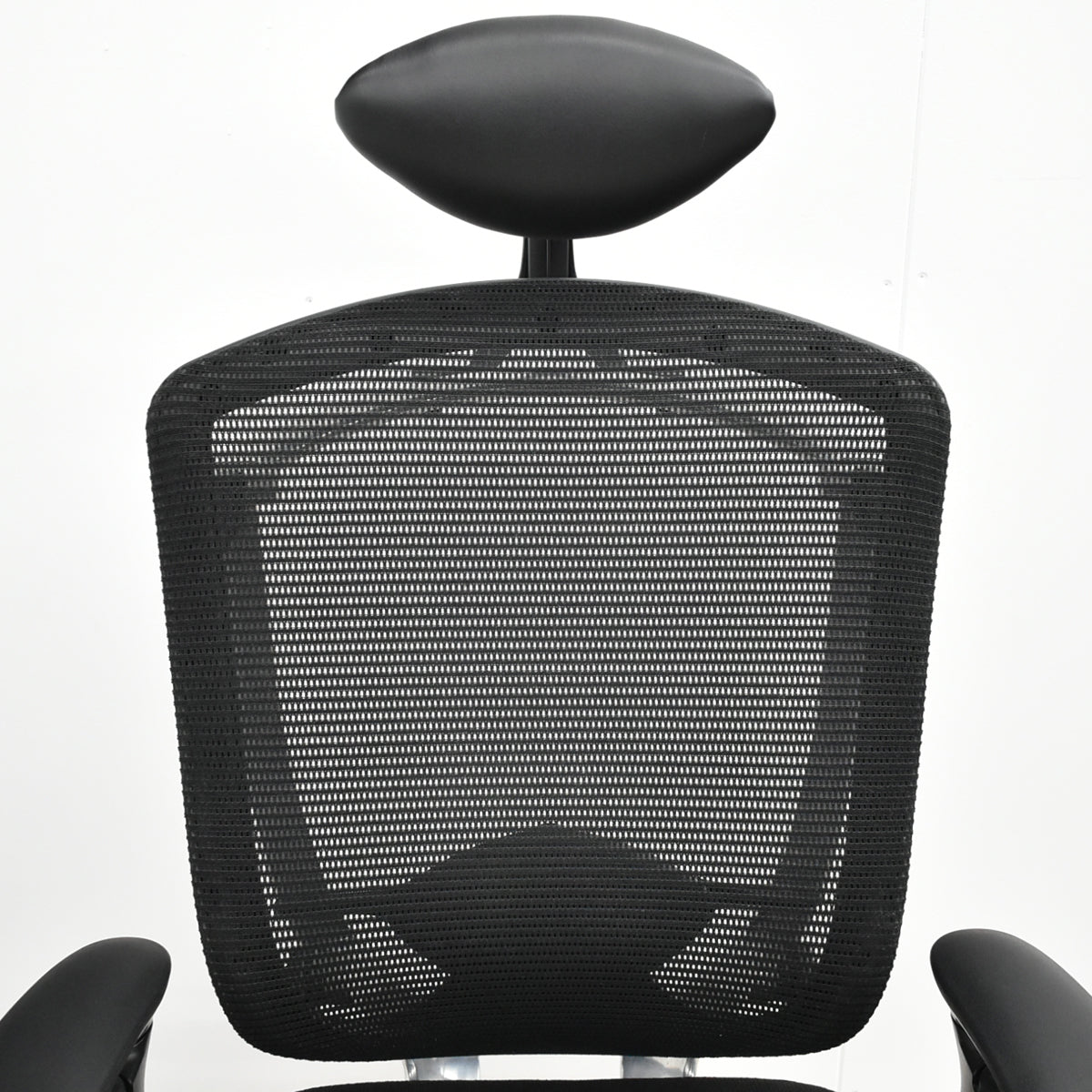 【中古】オカムラ　コンテッサ　ヘッドレスト　可動肘　ランバーサポート　肘パッド新品　ブラック　2026052301【中古オフィス家具】