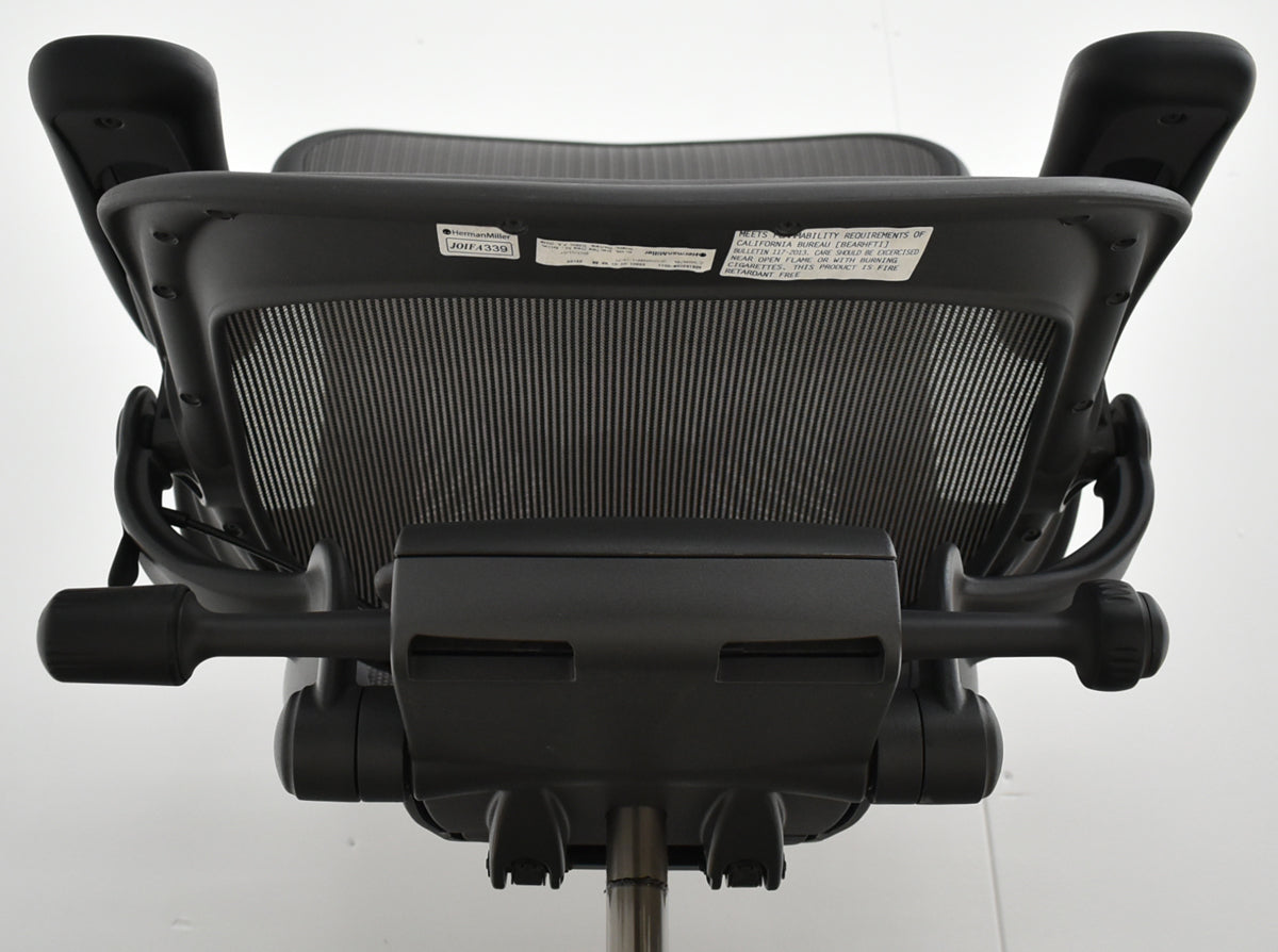 【中古】ハーマンミラー　 アーロンチェア　リマスタード　Bサイズ　可動肘　ポスチャーフィット　グレー　2026052302【中古オフィス家具】