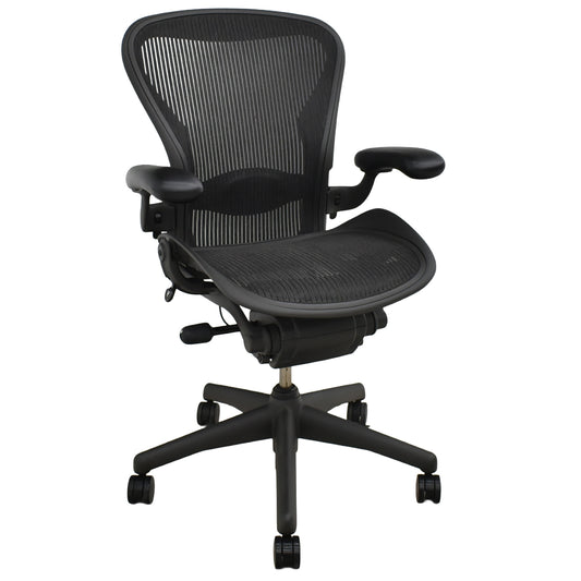 【中古】ハーマンミラー　アーロンチェア　Bサイズ　可動肘付　ランバーサポート　肘レバータイプ　ブラック　2026052303【中古オフィス家具】