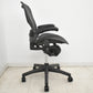 【中古】ハーマンミラー　アーロンチェア　スタンダード　Ｂサイズ　ランバーサポート　ガスシリンダー新品　ブラック　2026052501【中古オフィス家具】