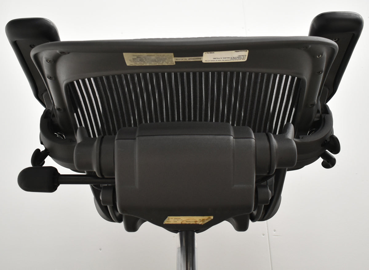 【中古】ハーマンミラー　アーロンチェア　Bサイズ　フル装備　ランバーサポート　ガスシリンダー新品　ブラック　2026052502【中古オフィス家具】