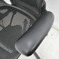 【中古】ハーマンミラー　アーロンチェア　スタンダード　Ｂサイズ　ランバーサポート　ガスシリンダー新品　ブラック　2026052505【中古オフィス家具】