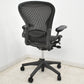 【中古】ハーマンミラー　アーロンチェア　スタンダード　Ｂサイズ　ランバーサポート　ガスシリンダー新品　ブラック　2026052505【中古オフィス家具】