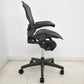 【中古】ハーマンミラー　アーロンチェア　Aサイズ　フル装備　ランバーサポート　ガスシリンダー新品　ブラック　2026052602【中古オフィス家具】
