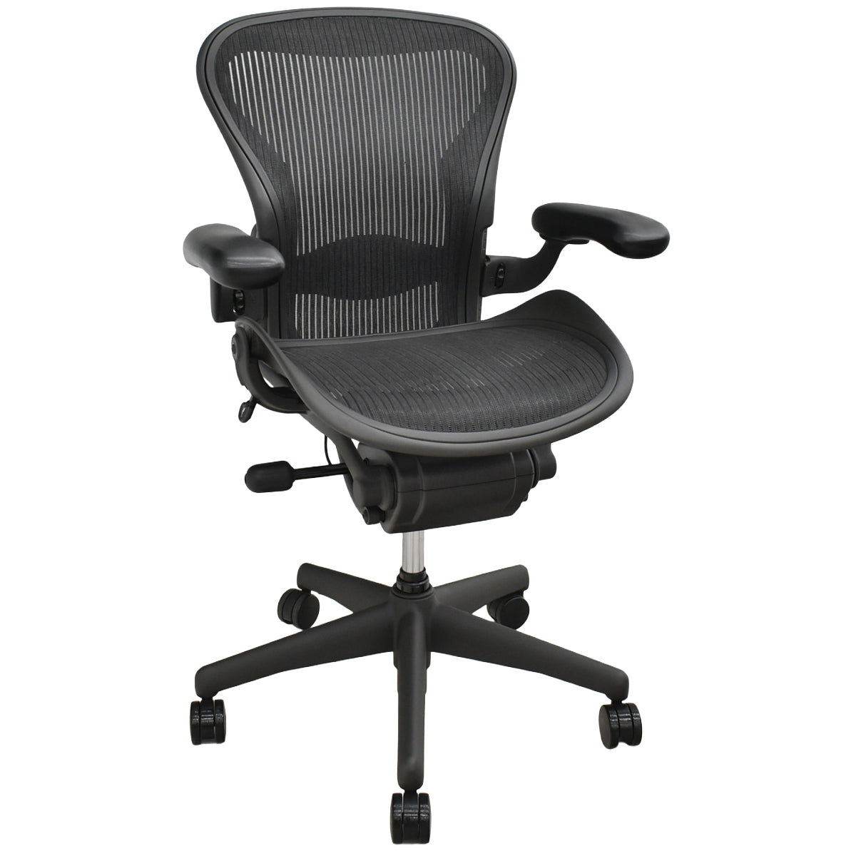 【中古】ハーマンミラー　アーロンチェア　Aサイズ　フル装備　ランバーサポート　ガスシリンダー新品　ブラック　2026052603【中古オフィス家具】