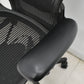 【中古】ハーマンミラー　アーロンチェア　Aサイズ　フル装備　ランバーサポート　ガスシリンダー新品　ブラック　2026052606【中古オフィス家具】