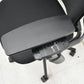 【中古】スチールケース　リープＶ２　APモデル　可動肘（新型肘パッド）ランバーサポート　ハンガー　ブラック　2026061107【中古オフィス家具】