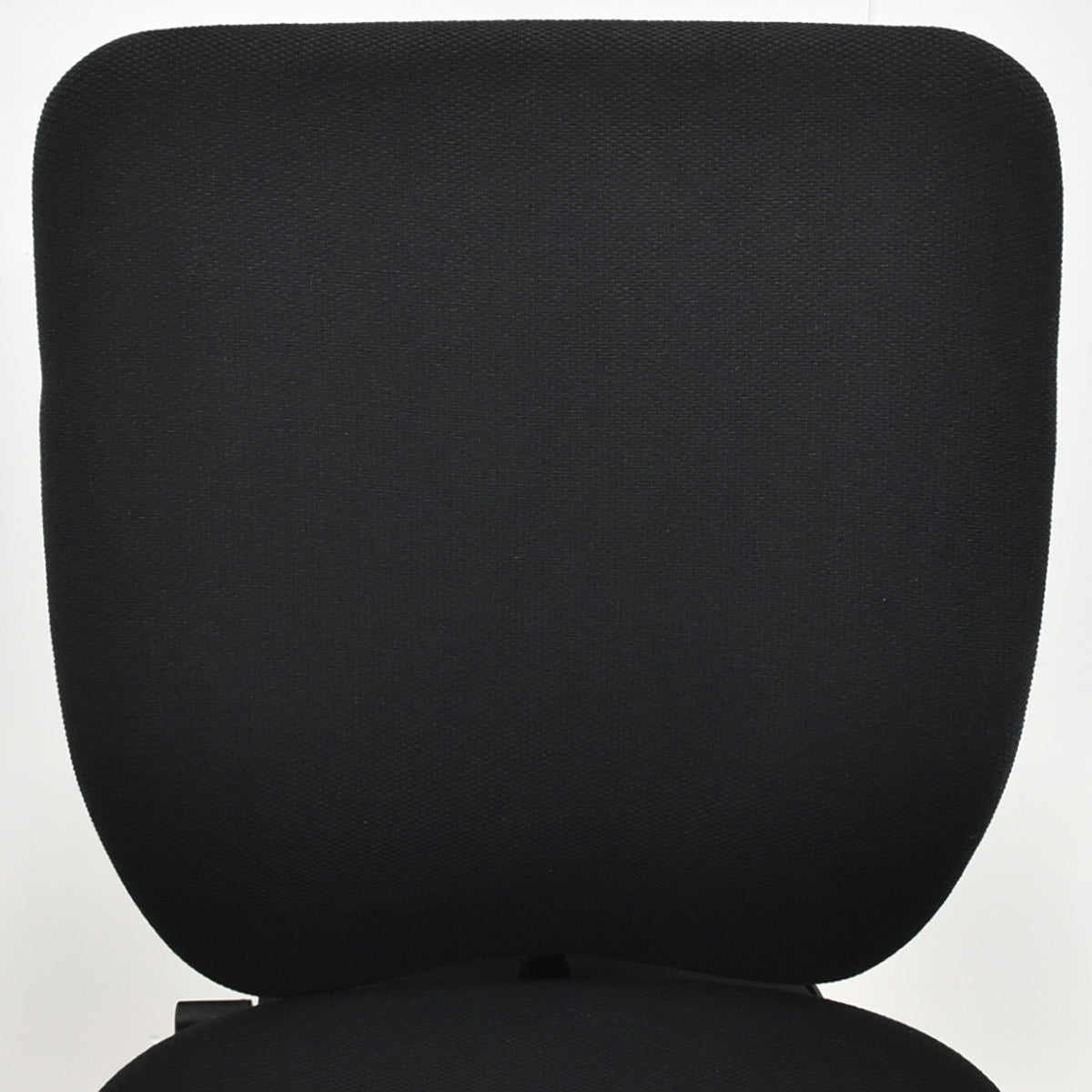 【中古】イトーキ　プラオ　ハイバック　固定肘　ランバーサポート　2019年製　ブラック　2026061501【中古オフィス家具】