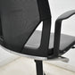 【中古】ウィルクハーン　モダス　ハイバック　固定肘　アルミ脚　メッシュ×本革　ブラック　2026061605【中古オフィス家具】