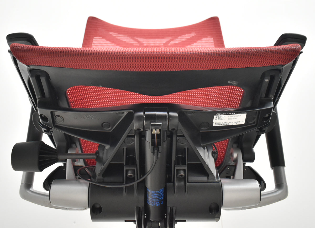 【中古】オカムラ　バロン　ハイバック　可動肘　ハンガー　シルバー脚　レッド 　2026061802【中古オフィス家具】