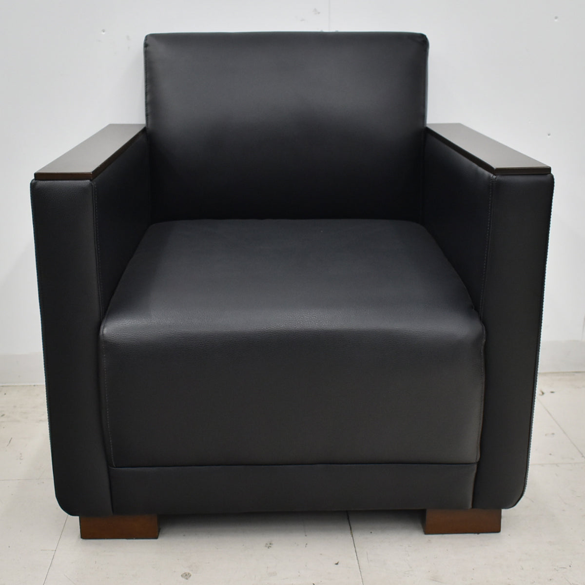 【中古】オカムラ＋イトーキ　ALシリーズ　応接４点セット　ブラック　幅1830　2026061902【中古オフィス家具】