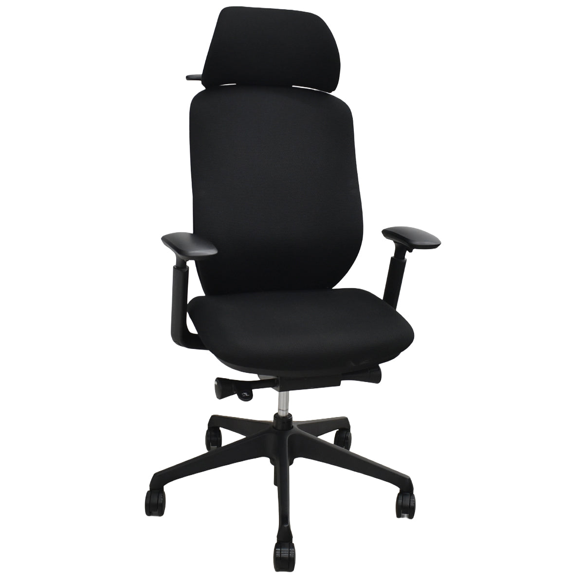 【中古】オカムラ　シルフィ　エクストラハイバック　ヘッドレスト　可動肘　前傾機能　バックカーブアジャスト　ハンガー　ブラック　2026062404【中古オフィス家具】