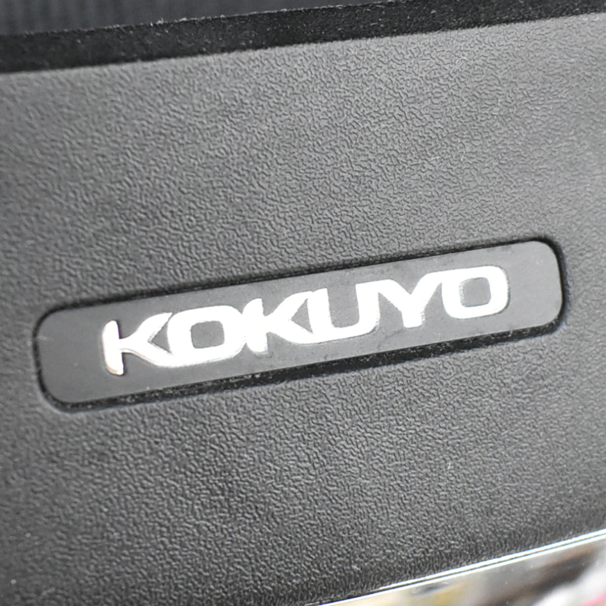 【中古】コクヨ　ベゼル　エクストラハイバック　可動ヘッドレスト　可動肘（クランクスライドアーム）ウェブモーションサポート　ポリッシュ　2020年製　ブラック　2026062503【中古オフィス家具】
