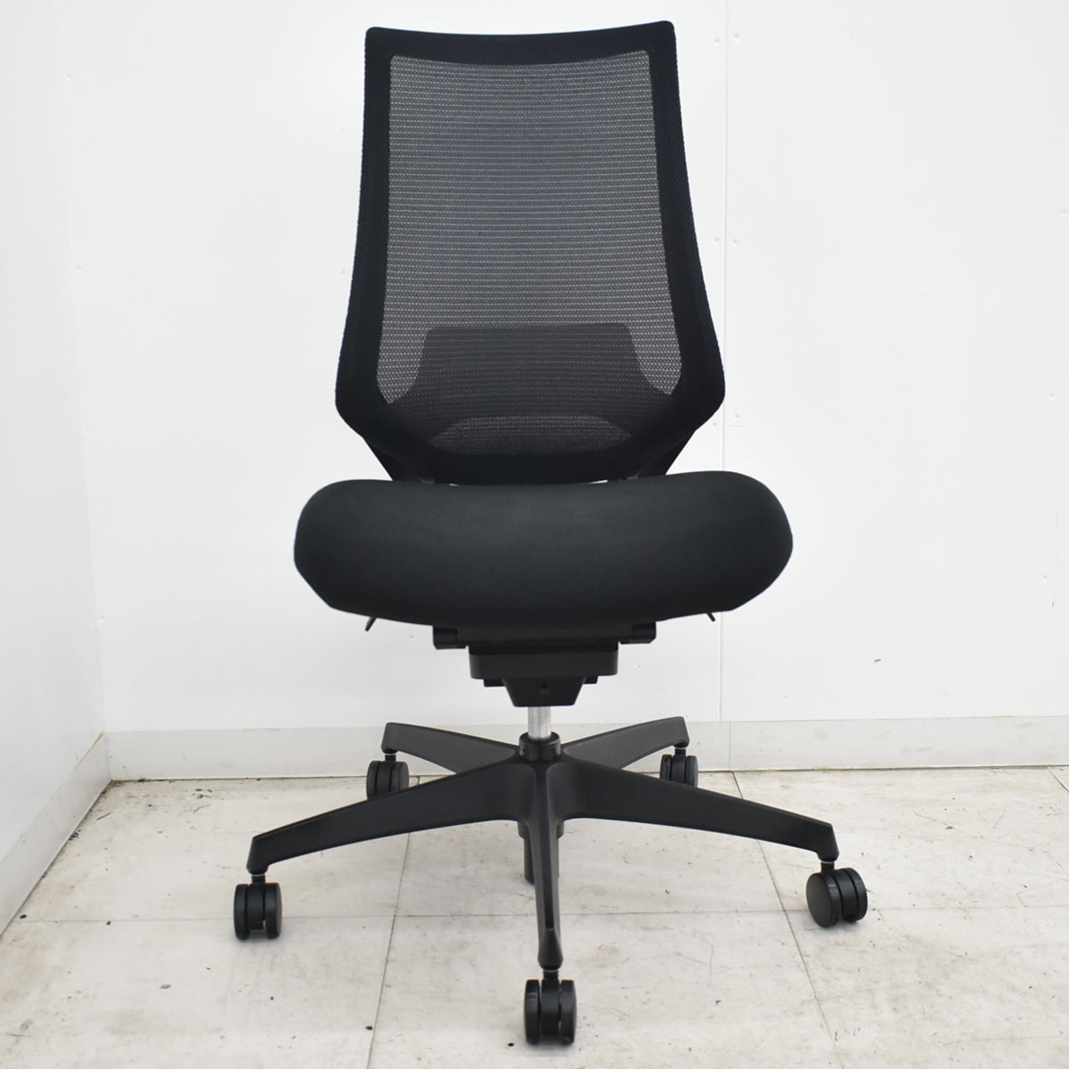 【中古】コクヨ　デュオラ　ランバーサポート　ブラック　肘なし　2019年製　2026062903【中古オフィス家具】