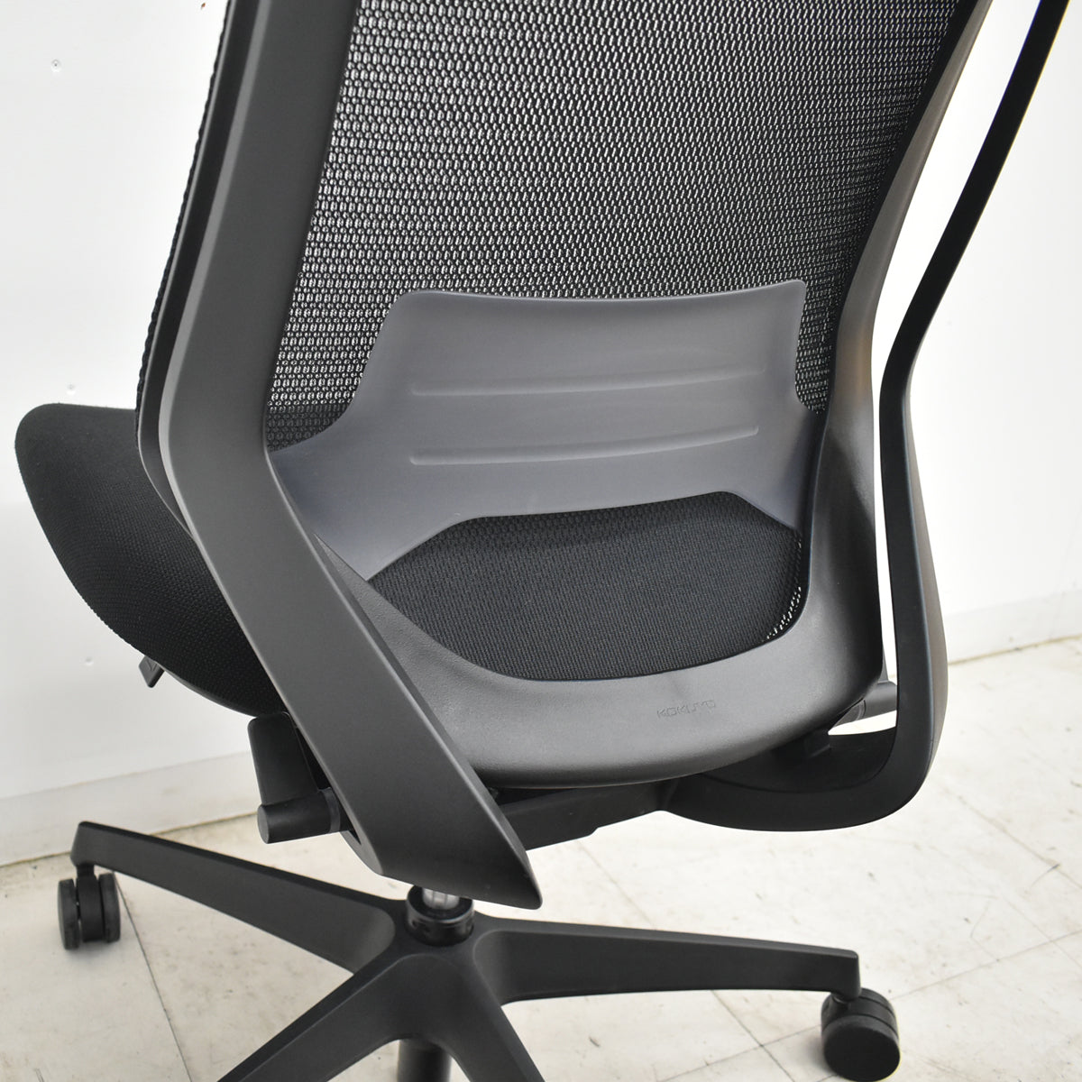 【中古】コクヨ　デュオラ　ランバーサポート　ブラック　肘なし　2019年製　2026062903【中古オフィス家具】