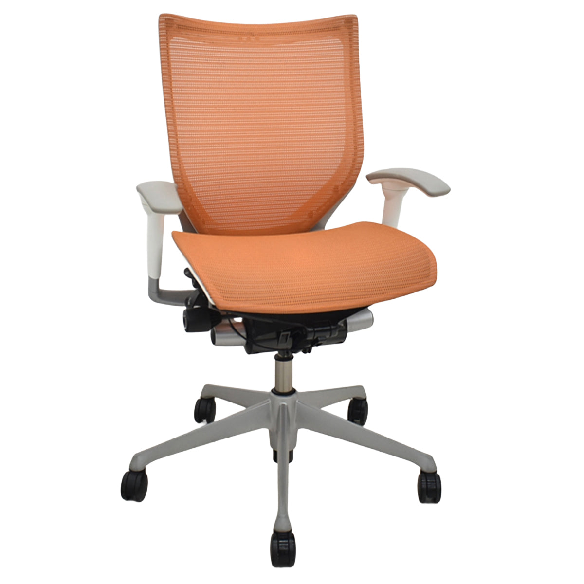 【中古】オカムラ　バロン　ローバック　可動肘　ホワイトボディ　オレンジ　2026070603【中古オフィス家具】