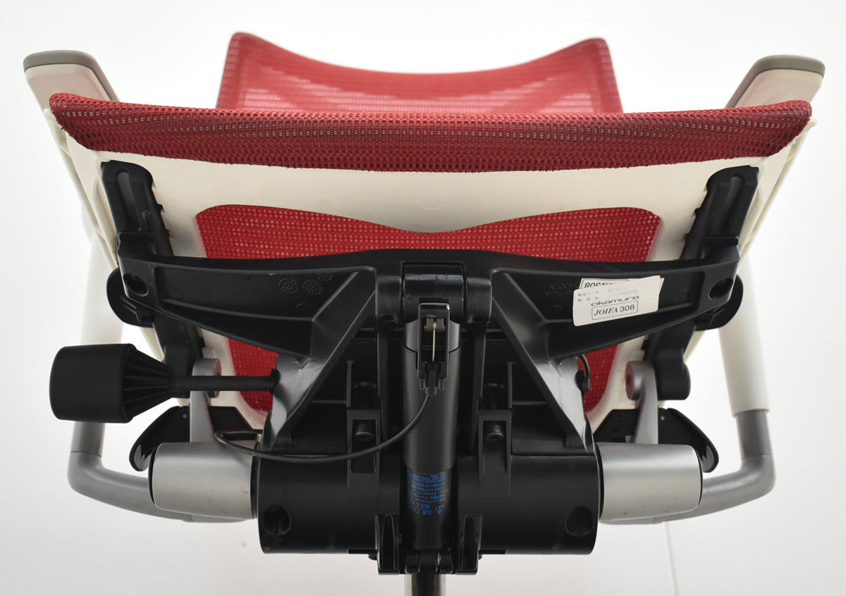 【中古】[難有]オカムラ　バロン　ローバック　可動肘　ホワイトボディ　レッド　2026070604【中古オフィス家具】