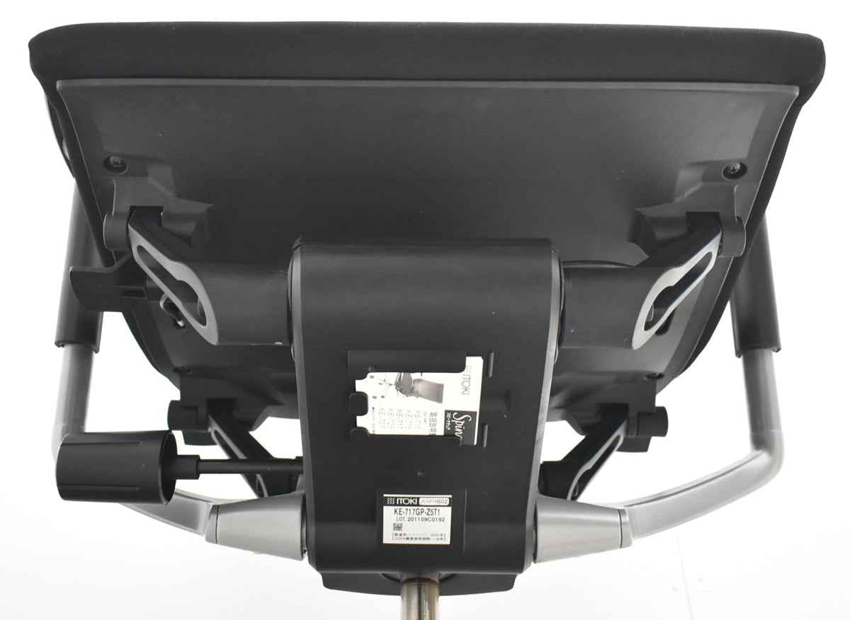 【中古】イトーキ　スピーナ　可動肘　クロスタイプ　シルバー脚　2020年製　ブラック　2026071401【中古オフィス家具】