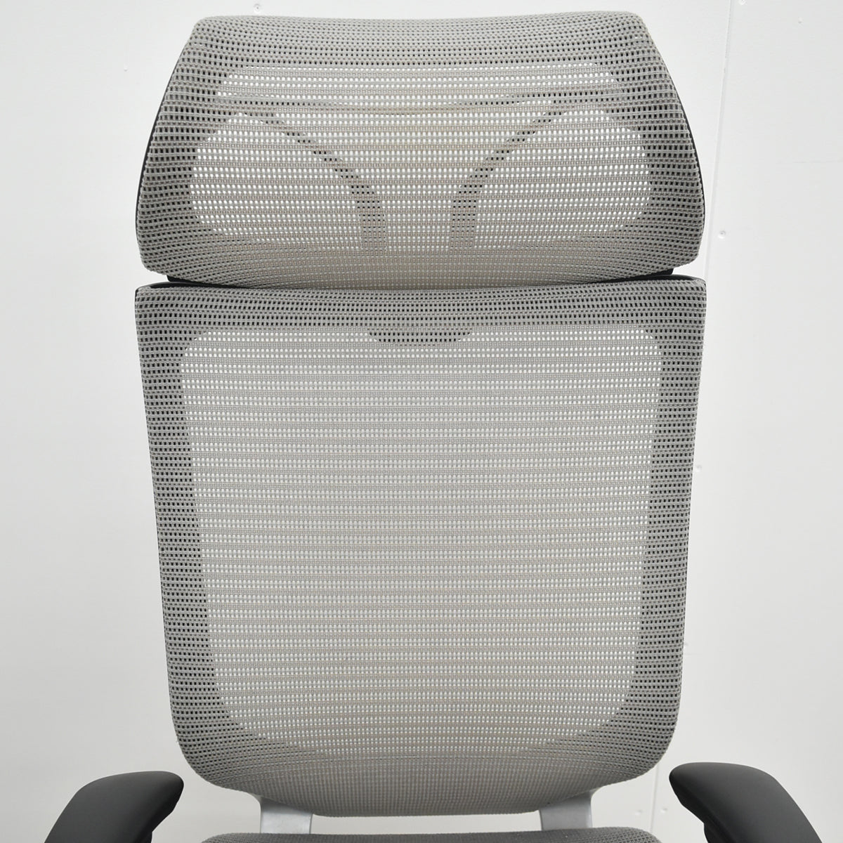 【中古】オカムラ　バロン　エクストラハイバック　可動肘　固定ヘッドレスト　ハンガー　グレー　2026071405【中古オフィス家具】