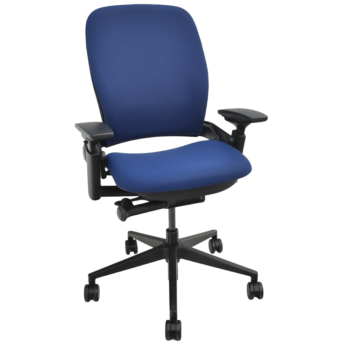 【中古】スチールケース　リープＶ２　APモデル　可動肘（新型肘パッド）ネイビー　2026071502【中古オフィス家具】
