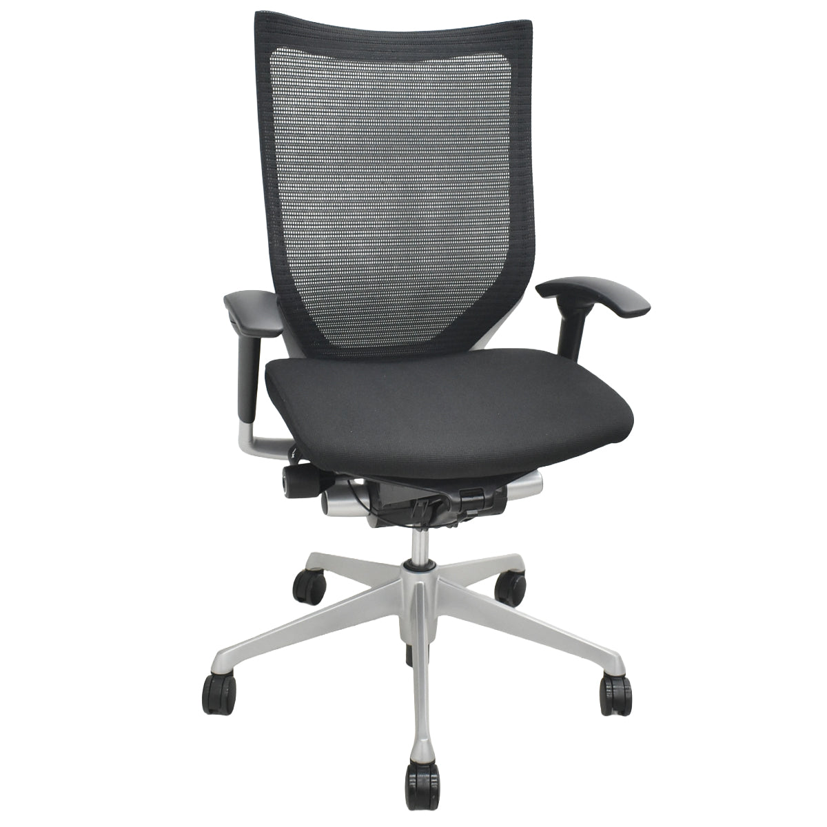 【中古】オカムラ　バロン　ハイバック　可動肘　シルバー脚　ブラック　2026071806【中古オフィス家具】