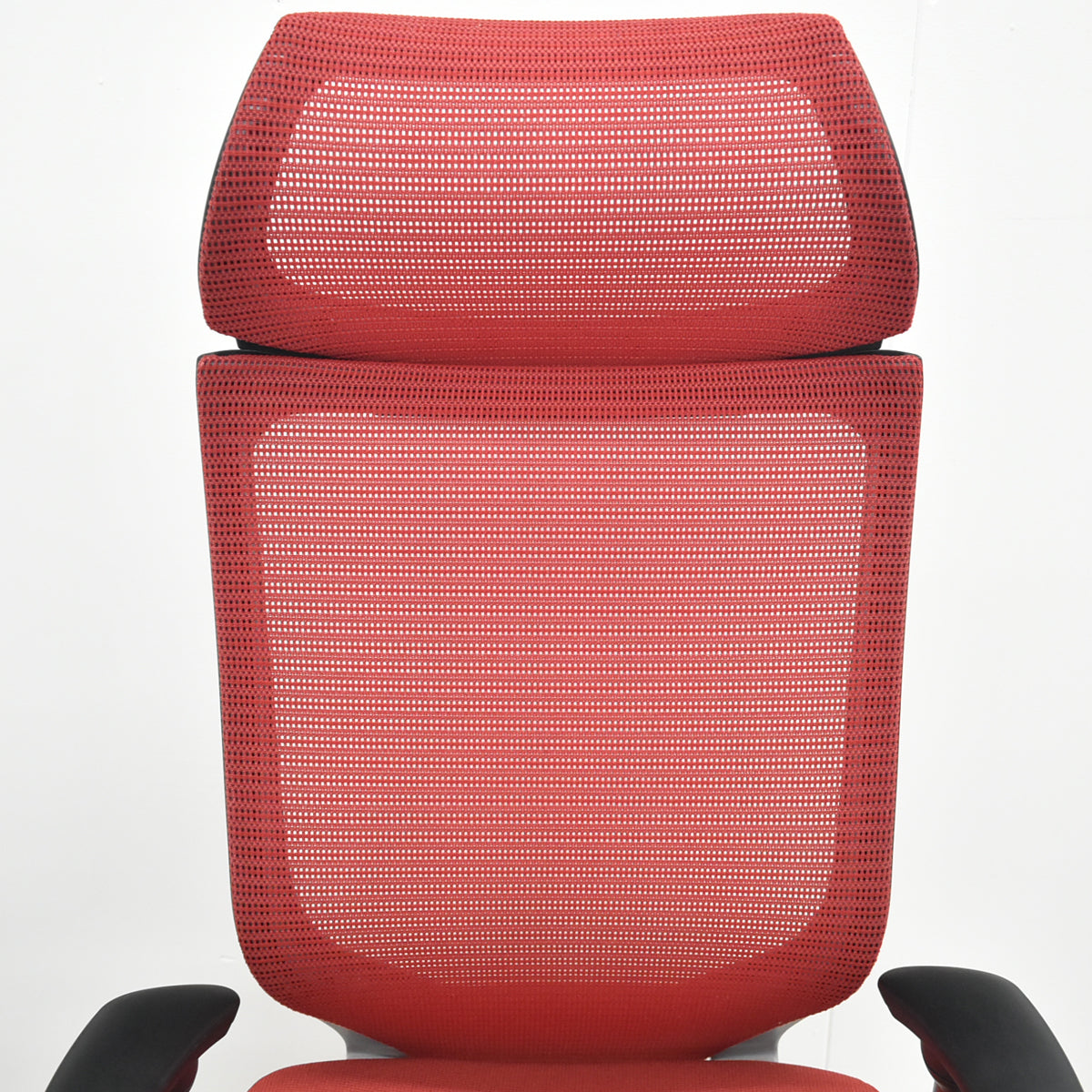 【中古】オカムラ　バロン　エクストラハイバック　可動肘　固定ヘッドレスト　シルバー脚　レッド　2026072102【中古オフィス家具】