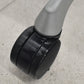 【中古】オカムラ　バロン　ローバック　可動肘　シルバー脚　昇降ガス新品　ミディアムブルー　2026072201【中古オフィス家具】