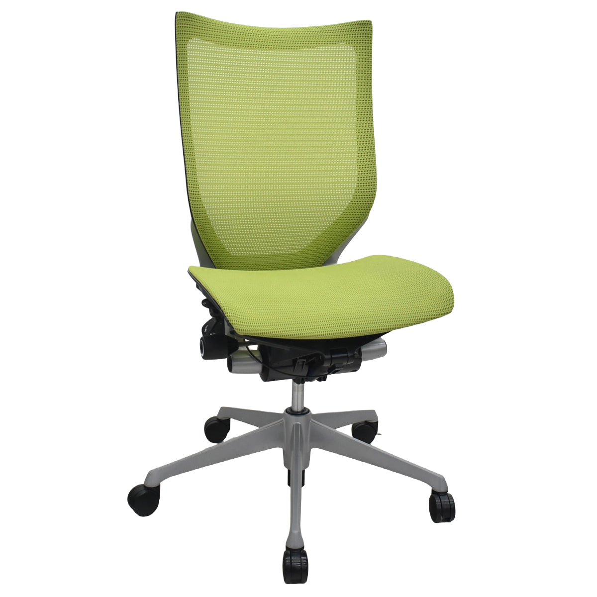 【中古】オカムラ　バロン　ハイバック　肘なし　ライムグリーン　2026072202【中古オフィス家具】